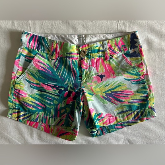 Lilly Pulitzer Pants - Lilly Pulitzer Women's 5" Lilly Loves Hawaii Callahan Shorts Size 0